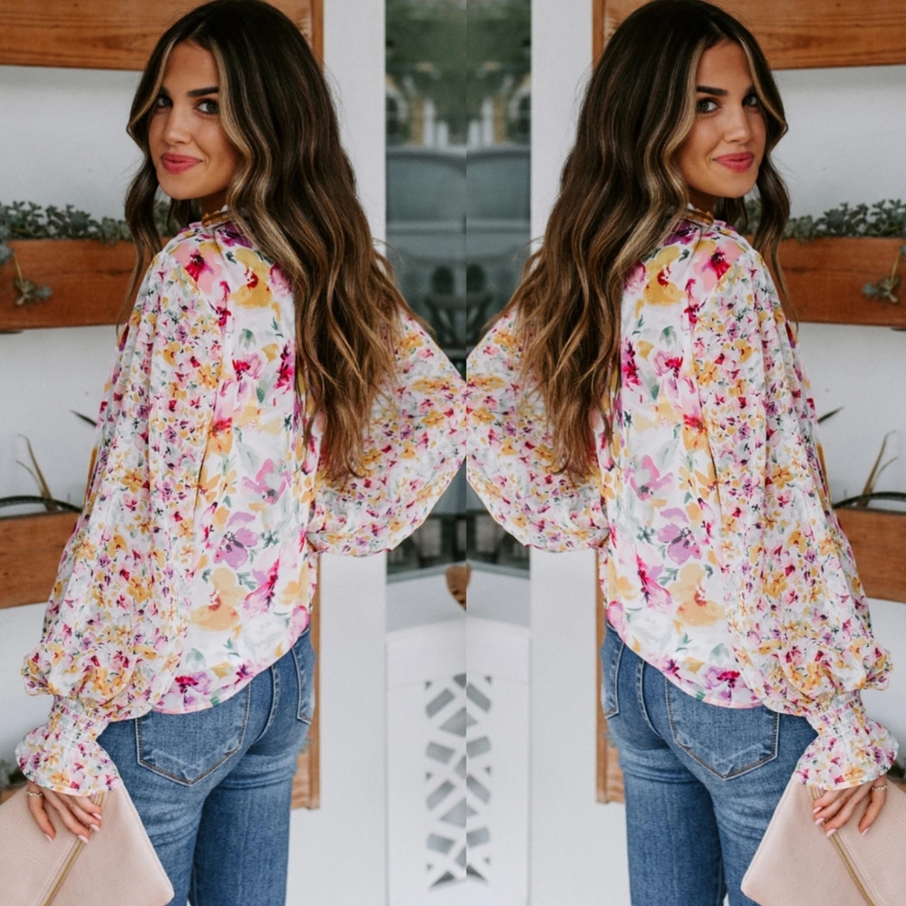 New Floral Ruffled Lantern Button Down Blouse - Picture 2 of 6